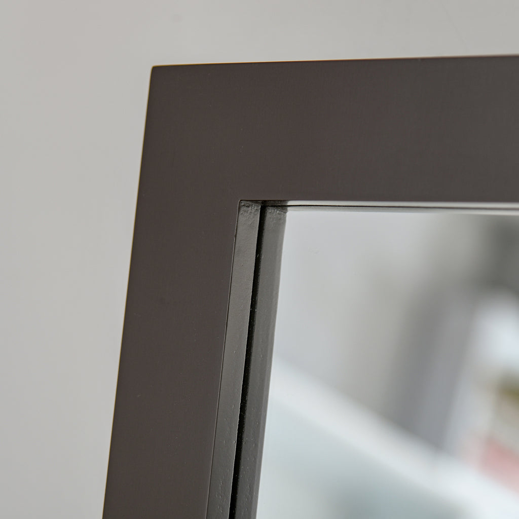 HOMCOM Standspiegel Ganzkörperspiegel Schminkspiegel Erhöhte Füße Pflegeleicht MDF Kaffee 47 x 46 x 148 cm