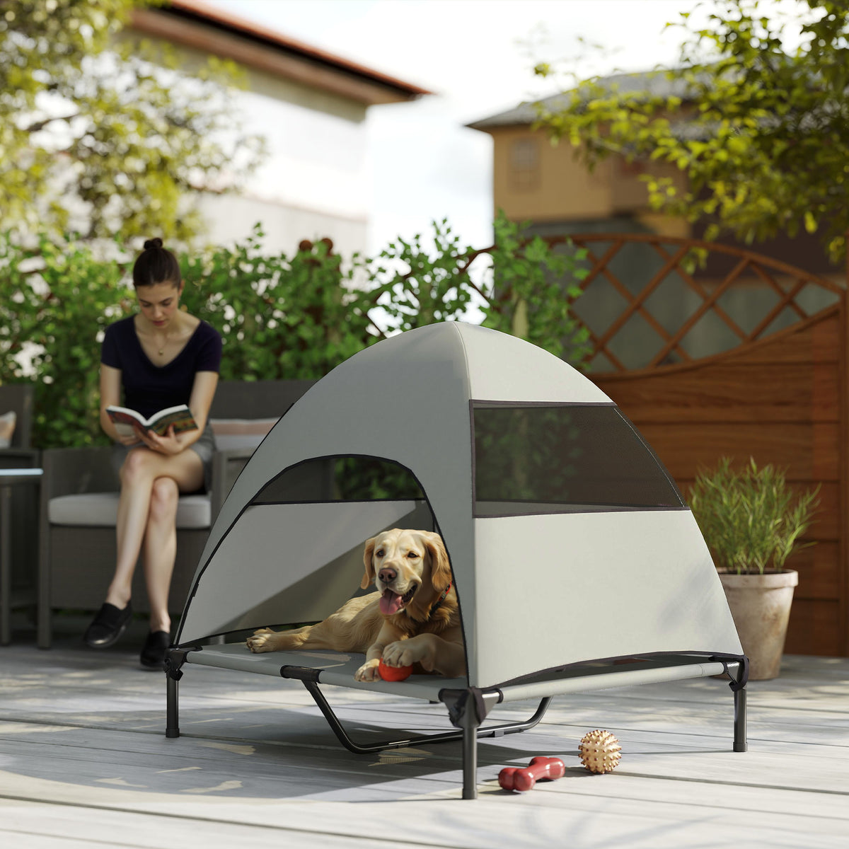 PawHut Hundeliege Outdoor mit Dach, Erhöhtes Hundebett für Große Hunde, 91 x 76 x 90 cm, Hellgrau