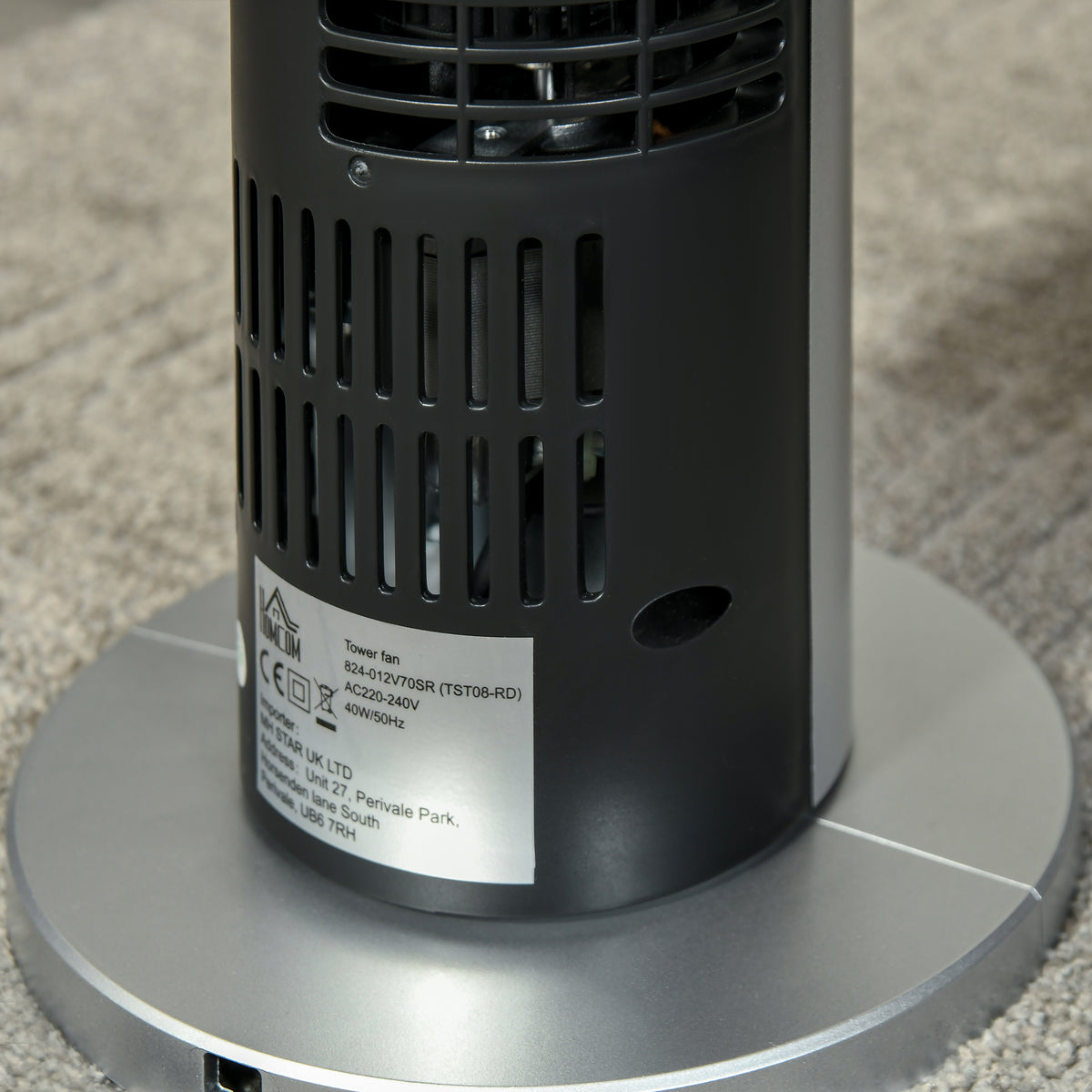 HOMCOM Leiser Säulenturmventilator 40W Timer 3 Geschwindigkeiten 3 Modi Fernbedienung Touch-Panel Oszillierender Turmventilator
