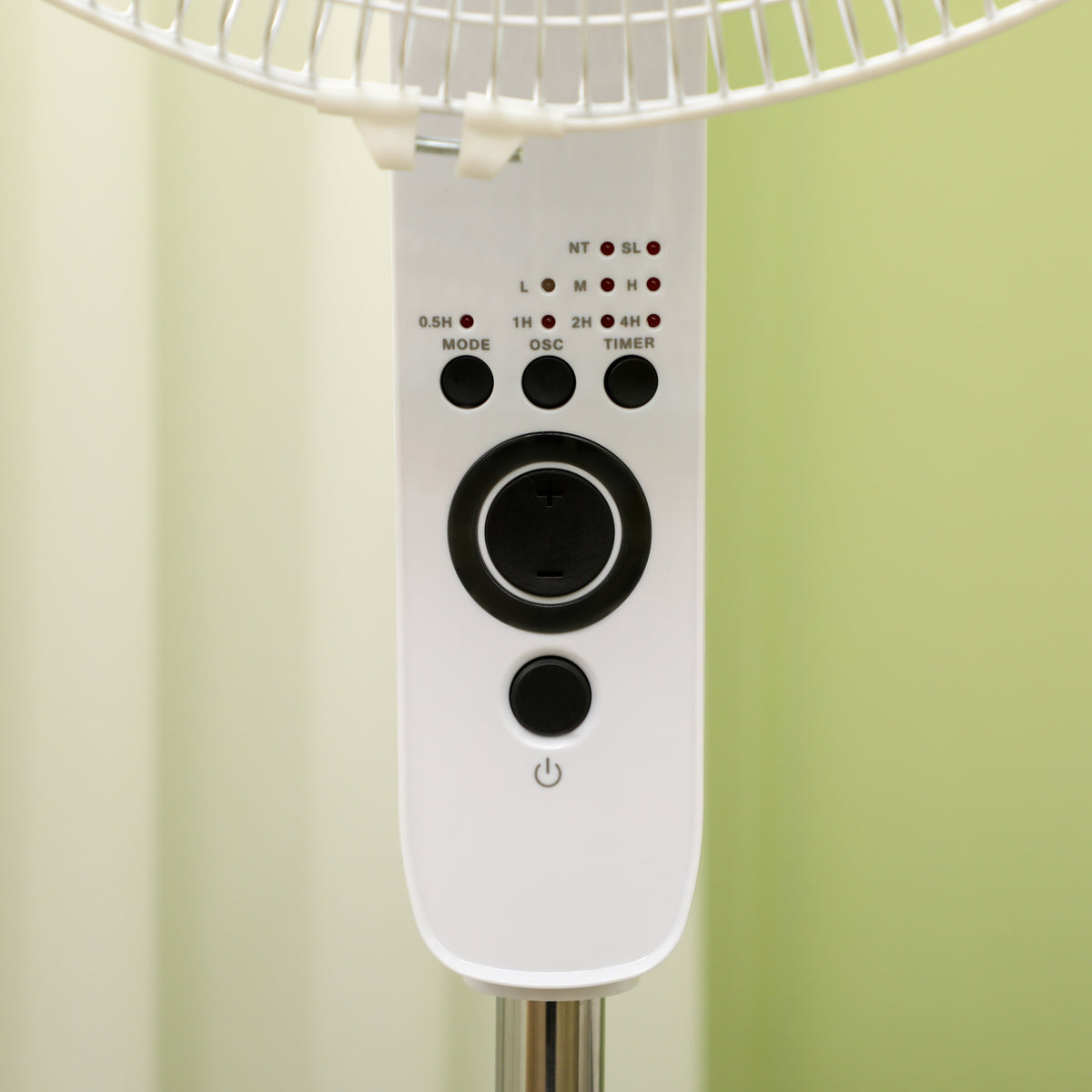 HOMCOM Standventilator Ø 44 cm höhenverstellbar oszillierend leise 45 W mit Fernbedienung Timer 3 Modi 3 Geschwindigkeiten