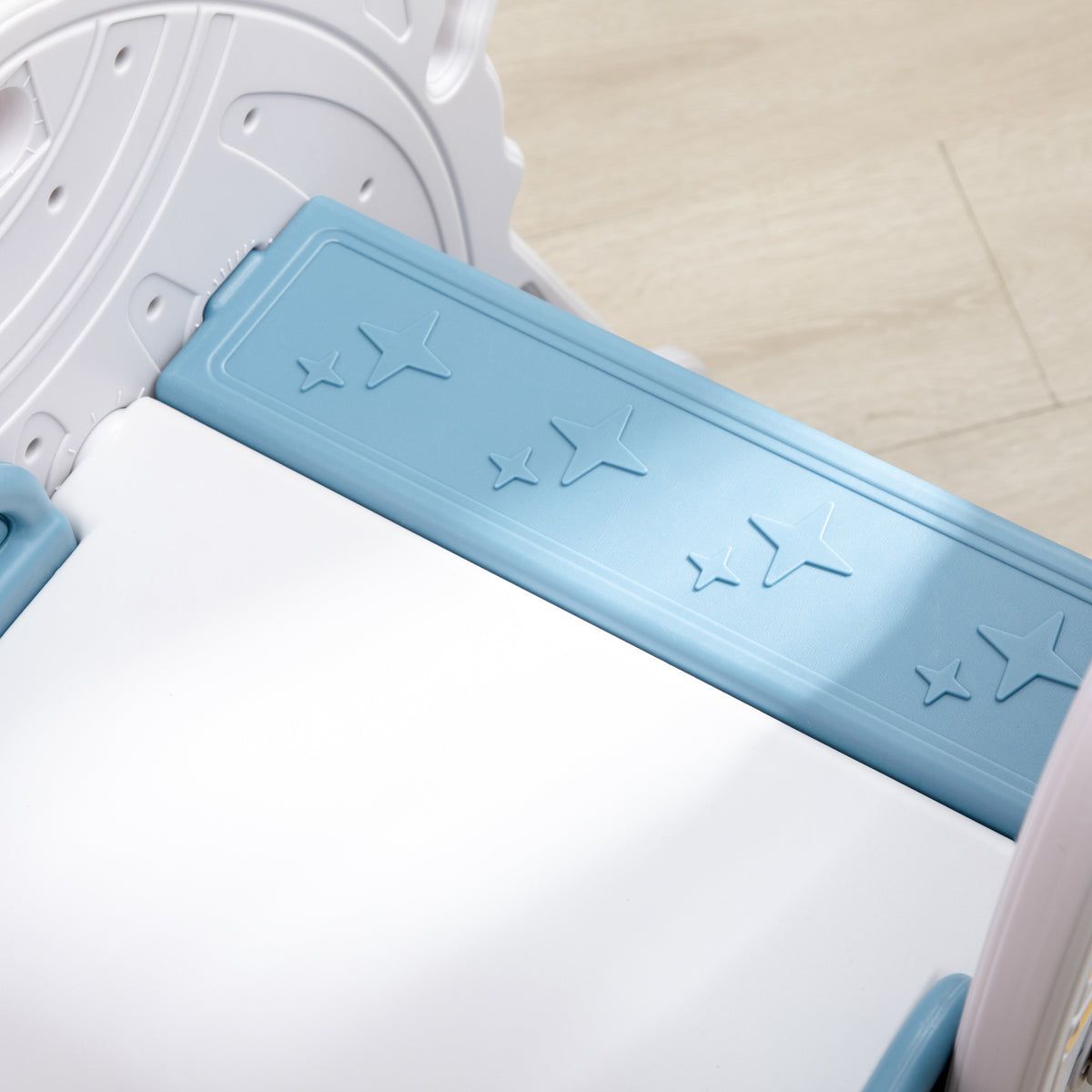 AIYAPLAY Kinderrutsche Innenrutsche für Kinder, 18 bis 36 Monate, bis 30 kg, 157L x 46,5B x 80H cm, Blau